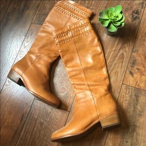 GORGEOUS Joie leather boots with woven detailing!